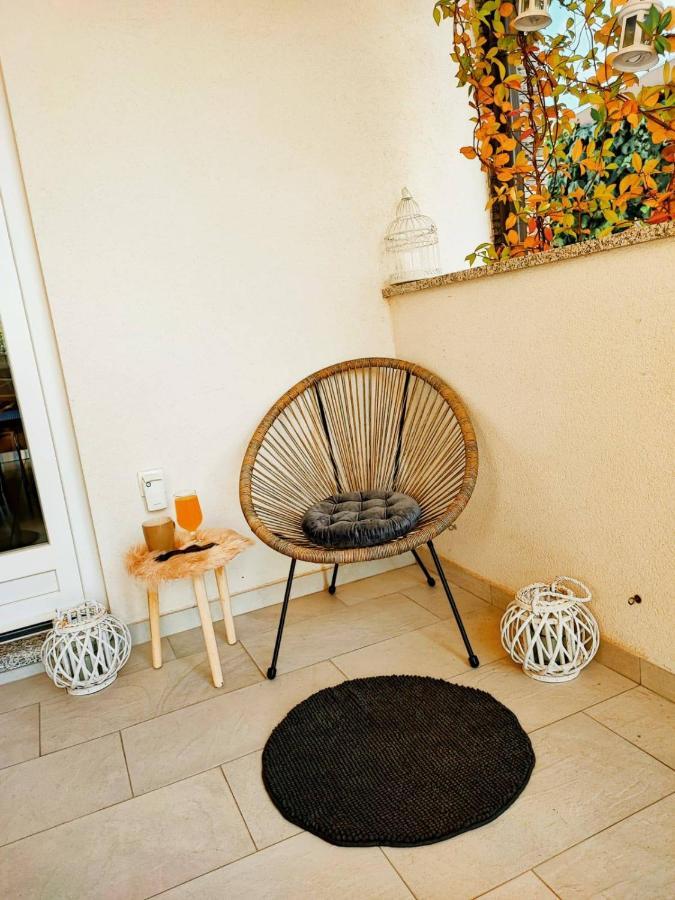 Apartments Alisa ブロダリツァ エクステリア 写真