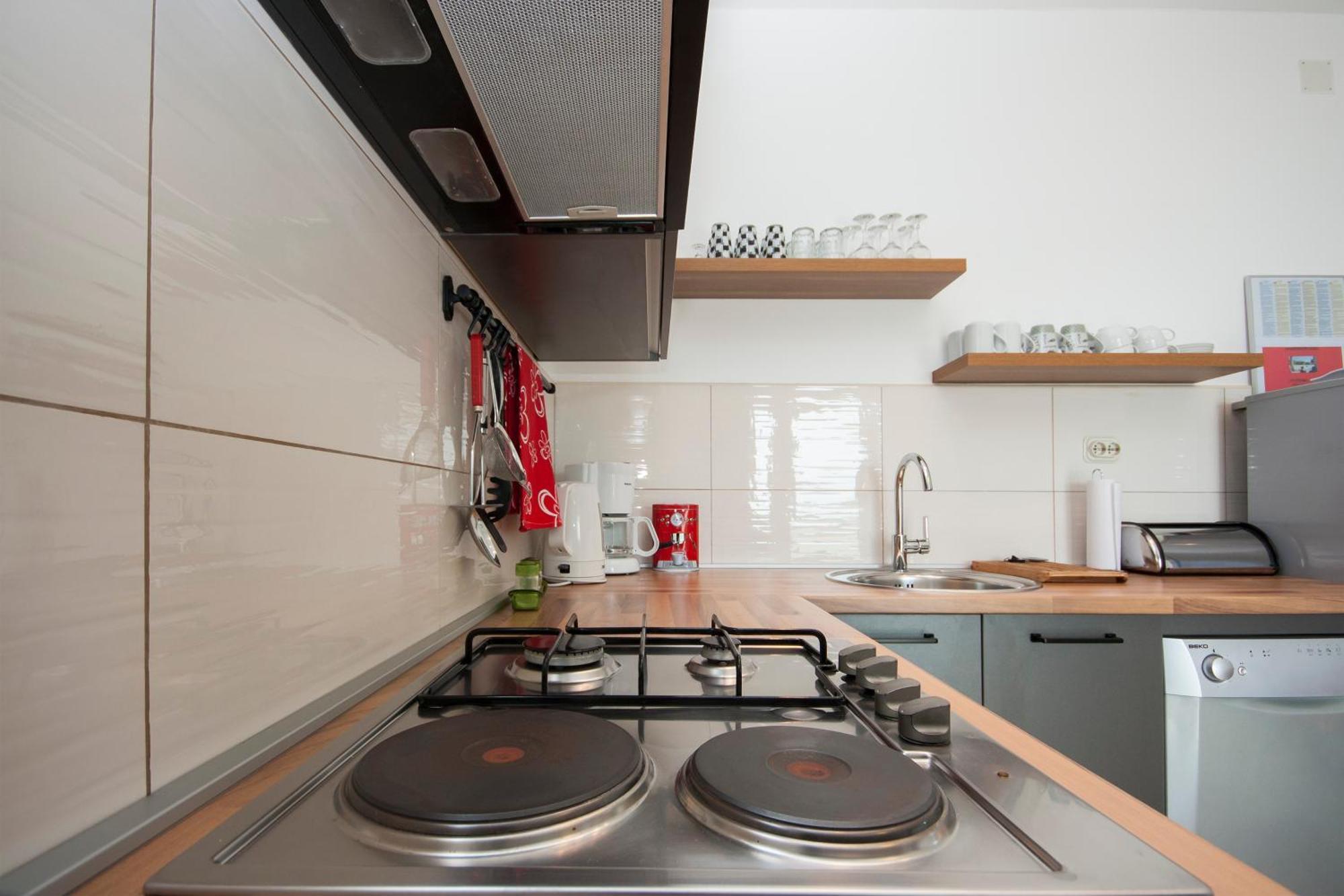 Apartments Alisa ブロダリツァ エクステリア 写真